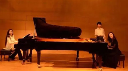 中国院校教授——“虞美人”钢琴六手联弹音乐会